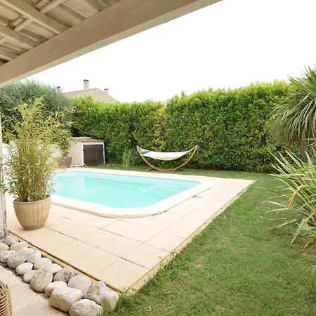 La Lezarde, Chambre D'Hote, Piscine, Salle D'Eau Privatif, Cafe Ou The Offert Le Matin Saint-Victor-la-Coste Extérieur photo