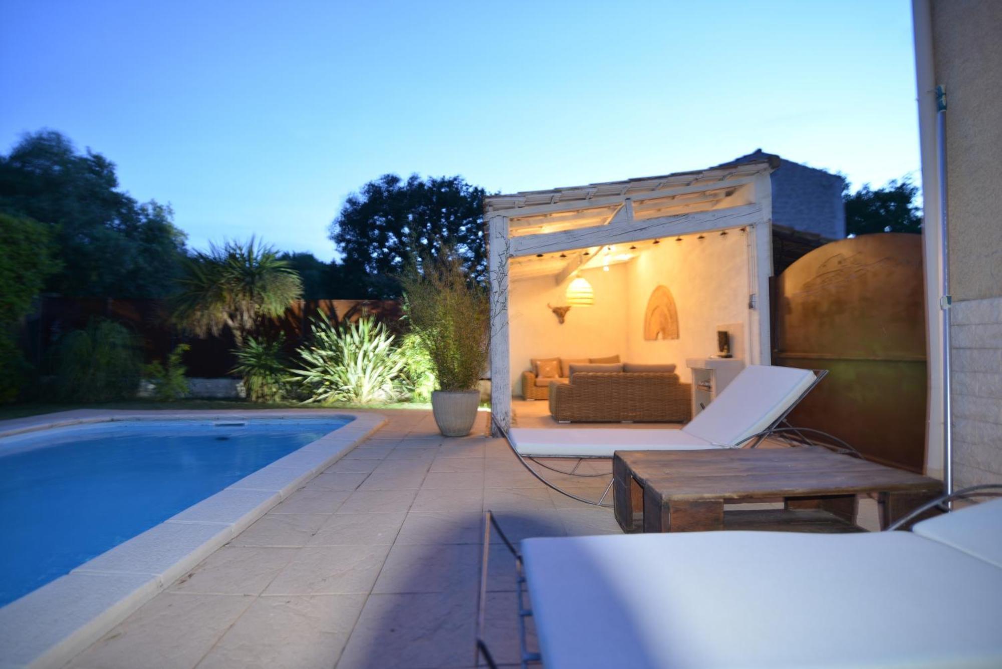 Séjour chez l'habitant La Lezarde, D'hote, Piscine, Salle D'eau Privatif, Cafe Ou The Offert Le Matin Saint-Victor-la-Coste